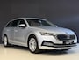 Skoda Octavia Combi 1.0 e-TSI Business Edition Plus | Camera | Dodehoeksensoren | Apple carplay