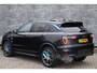 Lynk & Co 01 1.5 | Draadloos Apple Car Play | Elektr. bedienbaar schuif-\-kanteldak | 360 camera | Parkeersensoren voor + achter | Elektr. verstelbare bestuurdersstoel | Stoelverwarming voorzijde | 20" lichtmetalen velgen | Elektr. bedienbare achterklep | Adaptieve Cruise Control | Dode hoek detectie |