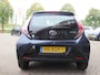 Toyota Aygo 1.0 VVT-i x-play | Airco | Bluetooth | Parkeercamera | Incl. Garantie | LED Dagrijverlichting | 5-Deurs | ISOFIX |
