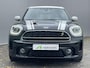 MINI Countryman Mini 2.0 Cooper S E ALL4 Chili / EAER 50 km / Schuif-/kanteldak / Elektrische achterklep / Cruise control / Stoelverwarming / Voorruit verwarming / Navigatie / Head up display