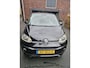 Volkswagen Up! 1.0 BMT high up! | Panoramadak | Cruise Control | Camera | Stoel Verwarming | Sensoren | Bluetooth | 15 Inch