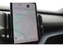 Volvo EX30 Single Motor Plus 51 kWh| Google navigatie | Stoelverwarming | Stuurwiel verwarming | Elektrische bestuurdersstoel | Achteruitrijcamera | Apple Carplay | Elektrisch bedienbare achterklep | DAB radio | Premium audio by Harman Kardon | 18" lichtmetalen velgen
