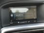 Volvo V60 1.6 T3 Momentum | Apple Carplay | Cruise Control | Trekhaak | Parkeersensoren | Leer |