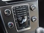 Volvo V60 1.6 T3 Momentum | Apple Carplay | Cruise Control | Trekhaak | Parkeersensoren | Leer |