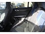 Lynk & Co 01 1.5 6.6kw laadvermogen/December 2022/All season banden/Panoramadak/360° Camera/Keyless/Sfeerverlichting/Lane assist/Adaptive cruise control/Navigatie/Apple carplay/Climate control/Stoelverwarming/Dodehoek detectie/Elektrisch sluitende achterklep/Elektrisc