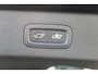 Lynk & Co 01 1.5 6.6kw laadvermogen/December 2022/All season banden/Panoramadak/360° Camera/Keyless/Sfeerverlichting/Lane assist/Adaptive cruise control/Navigatie/Apple carplay/Climate control/Stoelverwarming/Dodehoek detectie/Elektrisch sluitende achterklep/Elektrisc