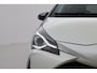 Toyota Yaris 1.5 Hybrid Bi-Tone Plus | Panoramadak | Navigatie | Keyless | Cruise Control | Clima | Camera | 16 inch | Rijstrooksensor | Bluetooth