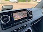 Mercedes-Benz Sprinter 317 L2H2 2x Schuifdeur Alarm kl3 Adaptieve cruise Digitale binnenspiegel Pro Trekhaak 3.5T Smartphone integratie Stuurwiel verwarming 270gr Deuren Betimmering