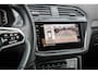Volkswagen Tiguan 1.4 TSI 245pk eHybrid R-Line Business | Panoramadak | 360 Camera | Head-up Display | Trekhaak | 20" LMV