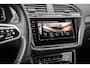Volkswagen Tiguan 1.4 TSI 245pk eHybrid R-Line Business | Panoramadak | 360 Camera | Head-up Display | Trekhaak | 20" LMV