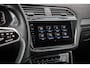Volkswagen Tiguan 1.4 TSI 245pk eHybrid R-Line Business | Panoramadak | 360 Camera | Head-up Display | Trekhaak | 20" LMV