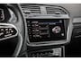 Volkswagen Tiguan 1.4 TSI 245pk eHybrid R-Line Business | Panoramadak | 360 Camera | Head-up Display | Trekhaak | 20" LMV