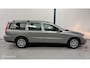 Volvo V70 2.4 Kinetic AUTOMAAT 170PK / TREKHAAK
