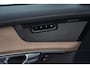 Volvo XC90 2.0 T8 Plug-in hybrid AWD Ultra Bright Panoramadak | Semi Elek Trekhaak | Elektrisch Verstelbare Voorstoelen met Geheugen | Harman/Kardon | 360 Graden Parkeercamera