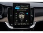 Volvo XC90 2.0 T8 Plug-in hybrid AWD Ultra Bright Panoramadak | Semi Elek Trekhaak | Elektrisch Verstelbare Voorstoelen met Geheugen | Harman/Kardon | 360 Graden Parkeercamera