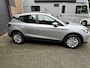 SEAT Arona 1.0 EcoTSI Style AUTOMAAT !! cruise contr sprtvelgen pdc apple carplay . andriod 116 pk . Led verlichting .Stoelverwarming .