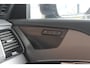 Volvo XC90 T8 455PK Automaat Recharge AWD Ultimate Bright Long Range / Panoramisch schuif-kanteldak / Luchtvering / Semi elektrisch wegklapbare trekhaak / 21" lichtmetalen velgen
