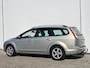 Ford Focus Wagon 1.6 Titanium bj 2009 Android Navi APK 02-2026!