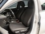 Peugeot 208 1.2 PureTech Active Sport (APPLE CARPLAY,NAVI,CRUISE,PDC,CLIMATE,LED,WHITE EDITION,SPORTSTOELEN,NETTE STAAT)