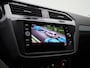 Volkswagen Tiguan 1.4 TSI eHybrid Life Business 245 PK | Volledig Dealer Onderhouden | Trekhaak | 360 Camera | Dodehoek Detectie | Plug-In | Navigatie | Achterklep Elektrisch | Stoelverwarming | LED Matrix Koplampen |