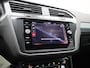 Volkswagen Tiguan 1.4 TSI eHybrid Life Business 245 PK | Volledig Dealer Onderhouden | Trekhaak | 360 Camera | Dodehoek Detectie | Plug-In | Navigatie | Achterklep Elektrisch | Stoelverwarming | LED Matrix Koplampen |