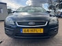 Ford Focus Wagon 2.0-16V Titanium AUTOMAAT SCHUIFDAK LEER AIRCO CRUISE CTRL