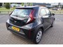 Toyota Aygo X PLAY AIRCO APPLE/ANDROID PARKEERCAMERA AD-CRUISE NL-AUTO