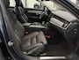 Volvo S90 2.0 T4 Momentum Als nieuw!!! | Achterbank verwarmd | Achteropkomend verkeer waarschuwing | Apple CarPlay / Android Auto incl. extra USB-poort