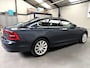 Volvo S90 2.0 T4 Momentum Als nieuw!!! | Achterbank verwarmd | Achteropkomend verkeer waarschuwing | Apple CarPlay / Android Auto incl. extra USB-poort