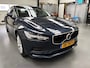 Volvo S90 2.0 T4 Momentum Als nieuw!!! | Achterbank verwarmd | Achteropkomend verkeer waarschuwing | Apple CarPlay / Android Auto incl. extra USB-poort