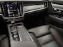 Volvo S90 2.0 T4 Momentum Als nieuw!!! | Achterbank verwarmd | Achteropkomend verkeer waarschuwing | Apple CarPlay / Android Auto incl. extra USB-poort