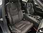 Volvo S90 2.0 T4 Momentum Als nieuw!!! | Achterbank verwarmd | Achteropkomend verkeer waarschuwing | Apple CarPlay / Android Auto incl. extra USB-poort