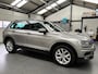 Volkswagen Tiguan 1.4 TSI 4Motion Highline NIEUWSTAAT !! | 18" Lichtmetalen velgen 'Kingston' | Achteropkomend verkeer waarschuwing | Airco (automatisch)