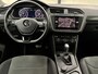 Volkswagen Tiguan 1.4 TSI 4Motion 4x4 Highline NIEUWSTAAT !! | 18" Lichtmetalen velgen 'Kingston' | Achteropkomend verkeer waarschuwing | Airco (automatisch)