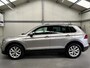 Volkswagen Tiguan 1.4 TSI 4Motion 4x4 Highline NIEUWSTAAT !! | 18" Lichtmetalen velgen 'Kingston' | Achteropkomend verkeer waarschuwing | Airco (automatisch)