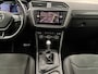 Volkswagen Tiguan 1.4 TSI 4Motion Highline NIEUWSTAAT !! | 18" Lichtmetalen velgen 'Kingston' | Achteropkomend verkeer waarschuwing | Airco (automatisch)