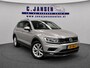 Volkswagen Tiguan 1.4 TSI 4Motion 4x4 Highline | 18" Lichtmetalen velgen 'Kingston' | Achteropkomend verkeer waarschuwing | Airco (automatisch) AUTOMAAT