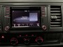 Volkswagen Transporter 2.0 TDI L2H1 Comfortline Executive PLUS RIJKLAAR!! Trekhaak! | 2 zitplaatsen rechtsvoor | Achterdeuren met ruiten | Alarm II met interieursensoren in cabine
