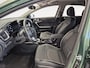 Kia Ceed 1.0 T-GDi DynamicPlusLine | Climate Control | Navigatie | Carplay/Android Auto | Camera | Stoelverwarming | Stuurverwarming | Half Lederen Bekleding | Digitaal Dashboard |