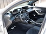 Peugeot e-208 EV GT Pack 50 kWh | Stoelverwarming | Achteruitrijcamera | Apple CarPlay & Android Auto