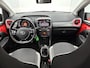 Toyota Aygo 1.0 VVT-i x-joy | Apple Carplay/Android Auto | LM velgen |