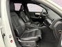 Volvo XC40 2.0 T5 AWD Intro Edition | 360 Camera | Trekhaak | 2100KG trekgewicht  | Schuif/kantel panoramadak | Keyless entry/start | Harman/kardon | Stoel/stuur verwarming | Standkachel | Volvo on Call |