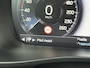 Volvo XC40 2.0 T5 AWD Intro Edition | 360 Camera | Trekhaak | 2100KG trekgewicht  | Schuif/kantel panoramadak | Keyless entry/start | Harman/kardon | Stoel/stuur verwarming | Standkachel | Volvo on Call |