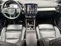 Volvo XC40 2.0 T5 AWD Intro Edition | 360 Camera | Trekhaak | 2100KG trekgewicht  | Schuif/kantel panoramadak | Keyless entry/start | Harman/kardon | Stoel/stuur verwarming | Standkachel | Volvo on Call |