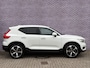 Volvo XC40 2.0 T5 AWD Intro Edition | 360 Camera | Trekhaak | 2100KG trekgewicht  | Schuif/kantel panoramadak | Keyless entry/start | Harman/kardon | Stoel/stuur verwarming | Standkachel | Volvo on Call |