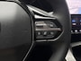Peugeot 308 Allure 1.2 Turbo 130pk | NAVI | 360° CAMERA | AGR-STOEL | STOELVERW. | LM-VELGEN | KEYLESS ENTRY | DRAADLOZE TELEFOONLADER |