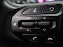 Kia Stonic 100pk T-GDi DynamicLine Camera | Cruise | Navi | Parkeersens. achter | Trekhaak