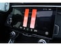 Lynk & Co 01 1.5 LED | Pano | Carplay | Camera | Geheugen | Trekhaak | Climate | Stoelverwarming | PDC