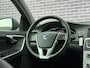 Volvo V60 1.5 T2 Nordic+ | Bi-Xenon | Standkachel | Stoelverwarming | Parkeersensoren | High Performance audio |
