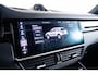 Porsche Cayenne 3.0 E-Hybrid Panoramadak - Comfortstoelen - Stuurbekrachtiging Plus - Sport Chrono Pakket - Sound systeem BOSE - Head Up - Parkassist voor/achter - 3D Surround View - Luchtvering  -
